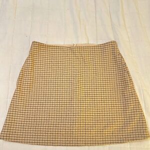 ARITZIA | Wilfred Plaid Tan Skirt with Pockets